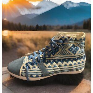 TPACC Shoes Womens 11 12 US Cap Toe Quilted Sneakers Sherpa lined Aztec Blue‎